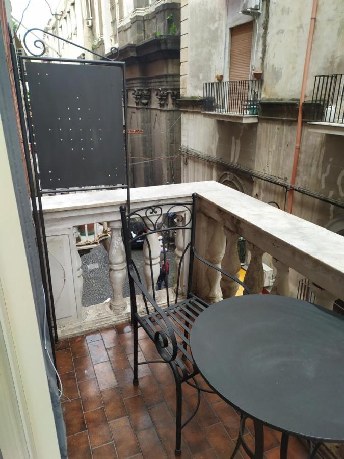 Il Castello Apartment ナポリ エクステリア 写真
